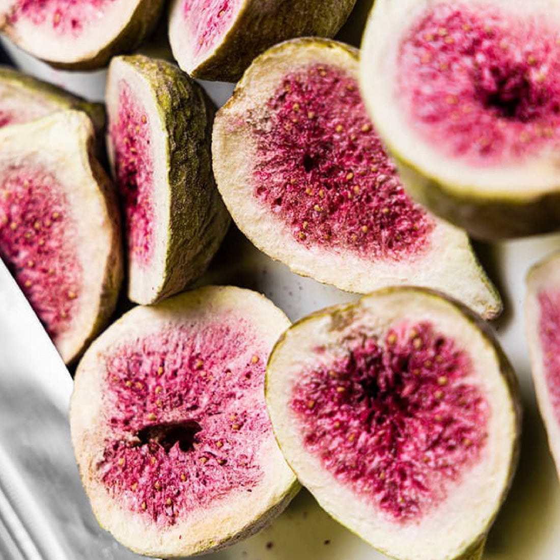 Dried Fruits: Are They Healthy? Benefits and Tips