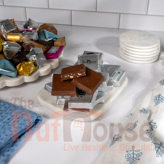 Silver Graduation Chocolate Crushed Nuts & Hazelnut Cream